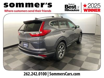 2017 Honda CR-V — detail view