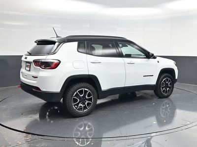 2025 Jeep Compass — side profile view