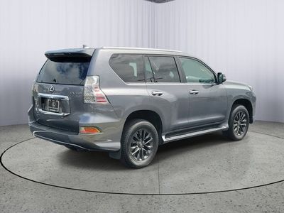 2022 Lexus GX — detail view