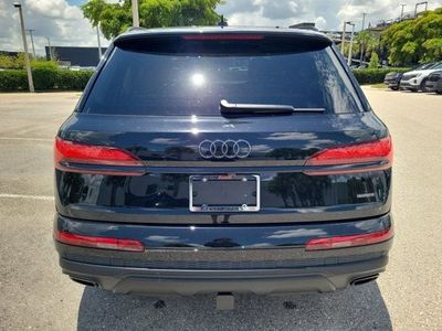 2025 Audi Q7 — detail view