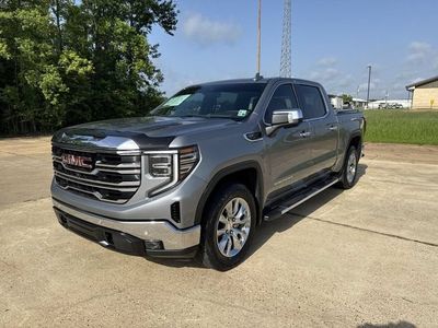 2023 GMC Sierra 1500 — interior view