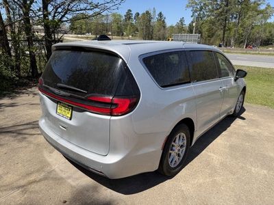 2024 Chrysler Pacifica — detail view