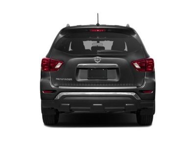 2019 Nissan Pathfinder — detail view