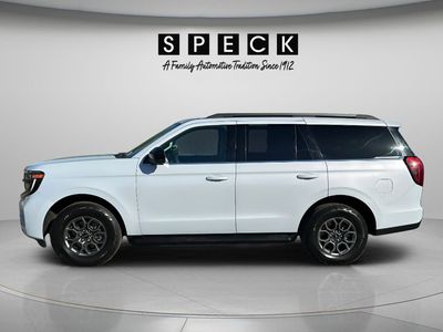 2025 Ford Expedition — side profile view