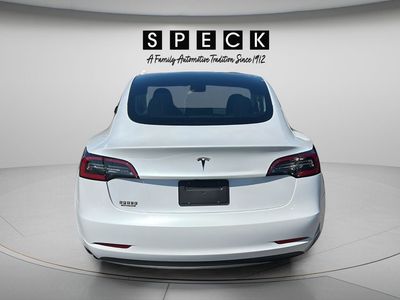 2021 Tesla Model 3 — interior view