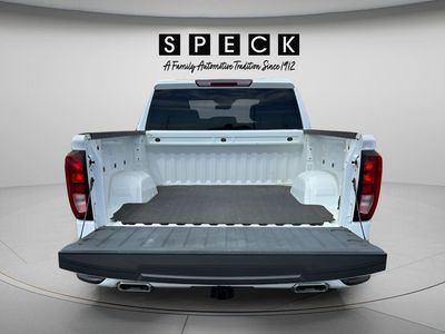 2023 GMC Sierra 1500 — detail view