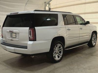 2017 GMC Yukon XL — interior view