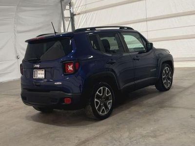 2018 Jeep Renegade — interior view