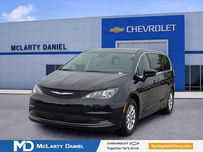 2023 Chrysler Voyager — side profile view