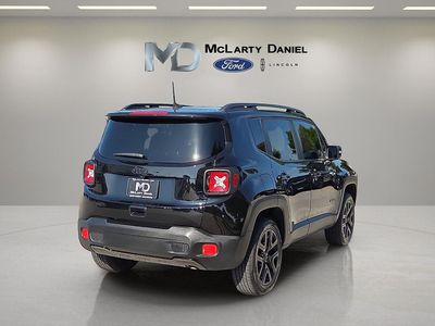 2018 Jeep Renegade — detail view