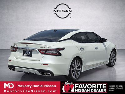 2023 Nissan Maxima — detail view