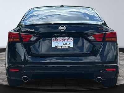 2024 Nissan Altima — detail view