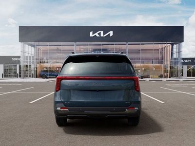 2026 Kia Carnival Hybrid — detail view