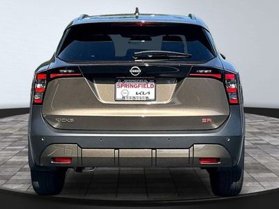 2025 Nissan Kicks — detail view