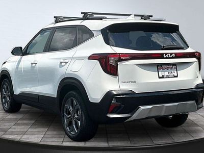 2024 Kia Seltos — interior view
