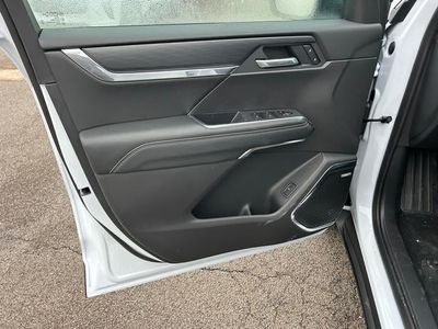 2026 GMC Acadia — detail view