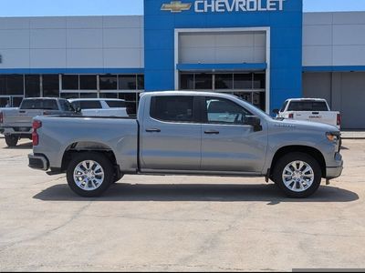 2026 Chevrolet Silverado 1500 — side profile view