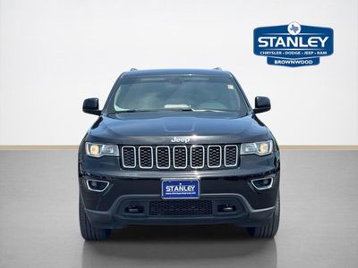 2019 Jeep Grand Cherokee — side profile view