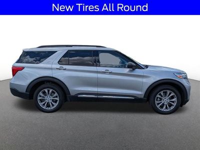 2023 Ford Explorer — side profile view