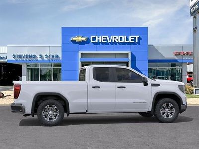 2026 GMC Sierra 1500 — detail view