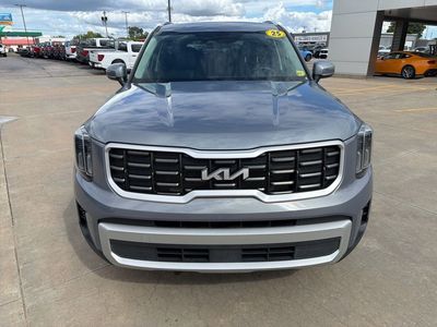 2025 Kia Telluride — interior view