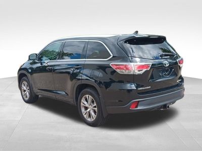 2015 Toyota Highlander — detail view