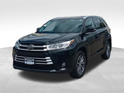 2019 Toyota Highlander — rear three-quarter view