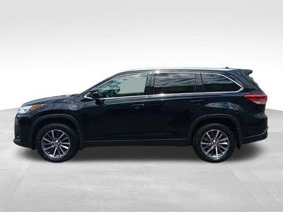 2019 Toyota Highlander — interior view