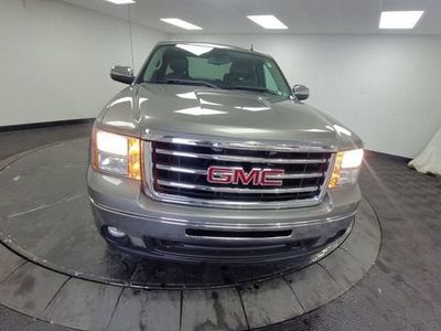 2012 GMC Sierra 1500 — detail view