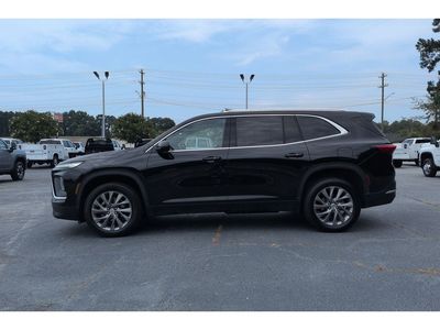 2025 Buick Enclave — detail view