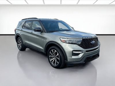 2020 Ford Explorer — rear three-quarter view