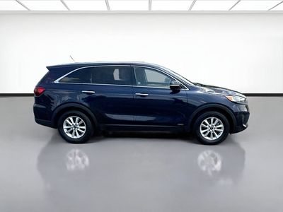 2020 Kia Sorento — detail view
