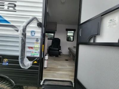 2024 Coachmen Clipper - Photo 9