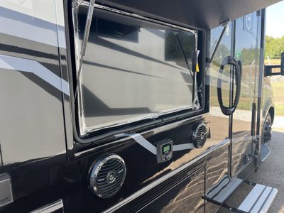 2026 Grand Lineage Series M - Photo 12
