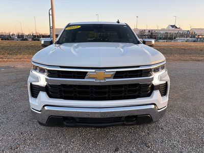 2025 Chevrolet Silverado 1500 — side profile view