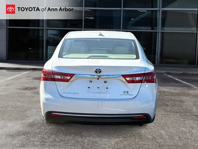 2016 Toyota Avalon Hybrid — interior view