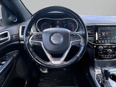 2020 Jeep Grand Cherokee — detail view