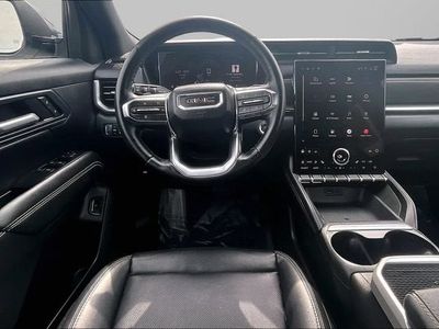 2025 GMC Terrain — detail view