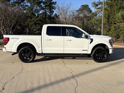 2025 Ford F-150 — detail view
