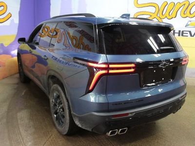 2025 Chevrolet Traverse — detail view