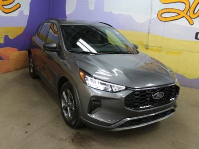 2023 Ford Escape — side profile view
