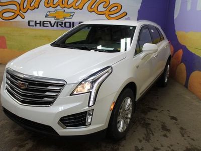 2018 Cadillac XT5 — interior view