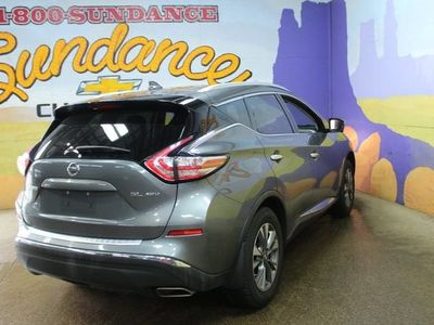 2017 Nissan Murano — detail view
