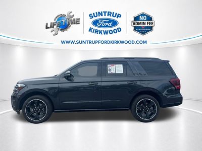 2024 Ford Expedition — side profile view