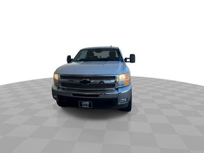 2013 Chevrolet Silverado 1500 — rear three-quarter view