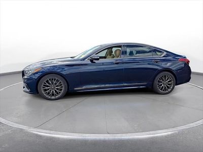 2020 Genesis G80 — interior view