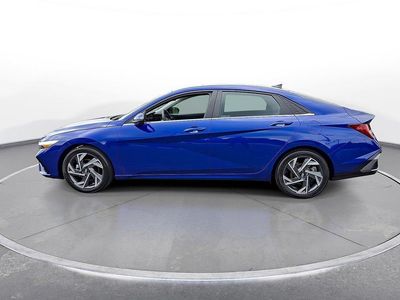 2024 Hyundai Elantra — detail view