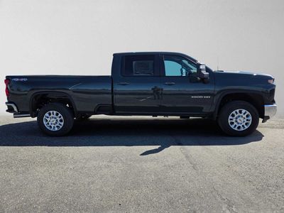 2026 Chevrolet Silverado 3500 HD — side profile view