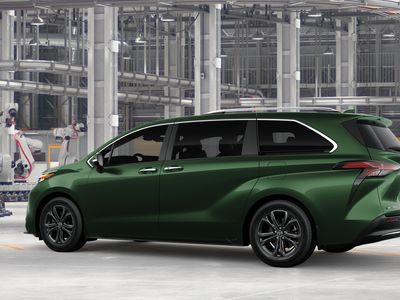2026 Toyota Sienna — detail view