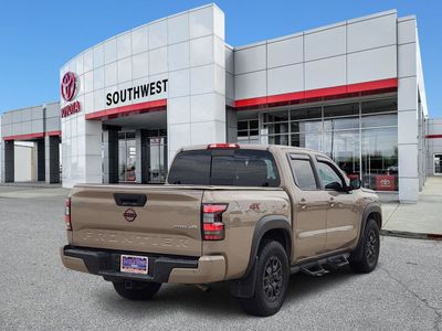 2023 Nissan Frontier — detail view